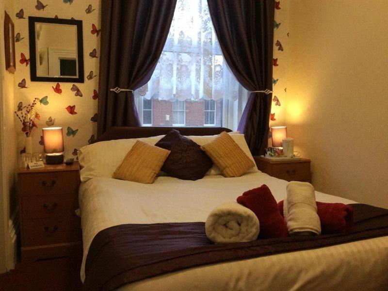 Beverley Dean - Children Over 5 Years Welcome - Continental Breakfast Bed and Breakfast Blackpool Exterior foto