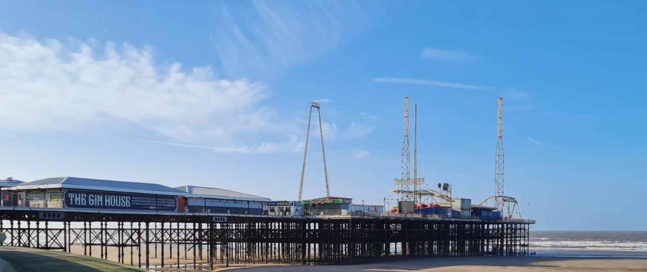 Beverley Dean - Children Over 5 Years Welcome - Continental Breakfast Bed and Breakfast Blackpool Exterior foto